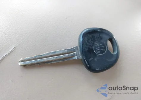 2009 Kia Rondo Ex z USA, uszkodzony, nr VIN KNAFG528997276359